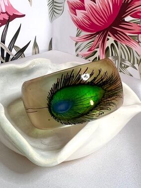 1980s Vintage Peacock Feather Chunky Lucite Statement Bangle Bracelet